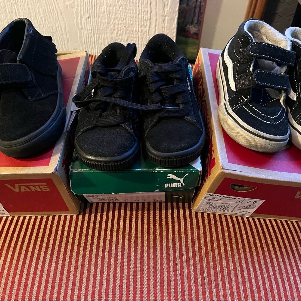 Puma Black Sneakers Low-Top Casual Footwear